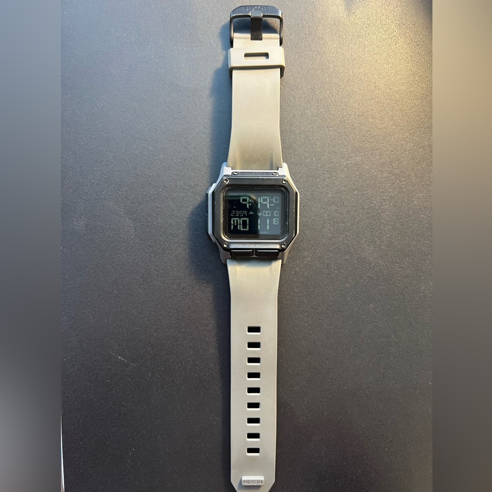 Nixon Regulus Watch
